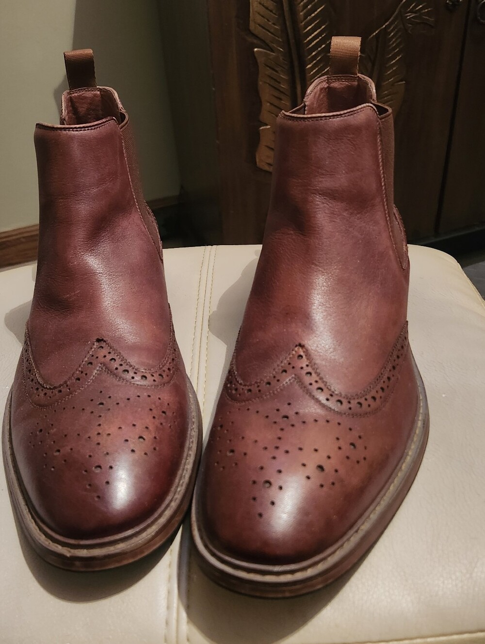 Florsheim Men's Brown Leather Brogue Chukka Boots
